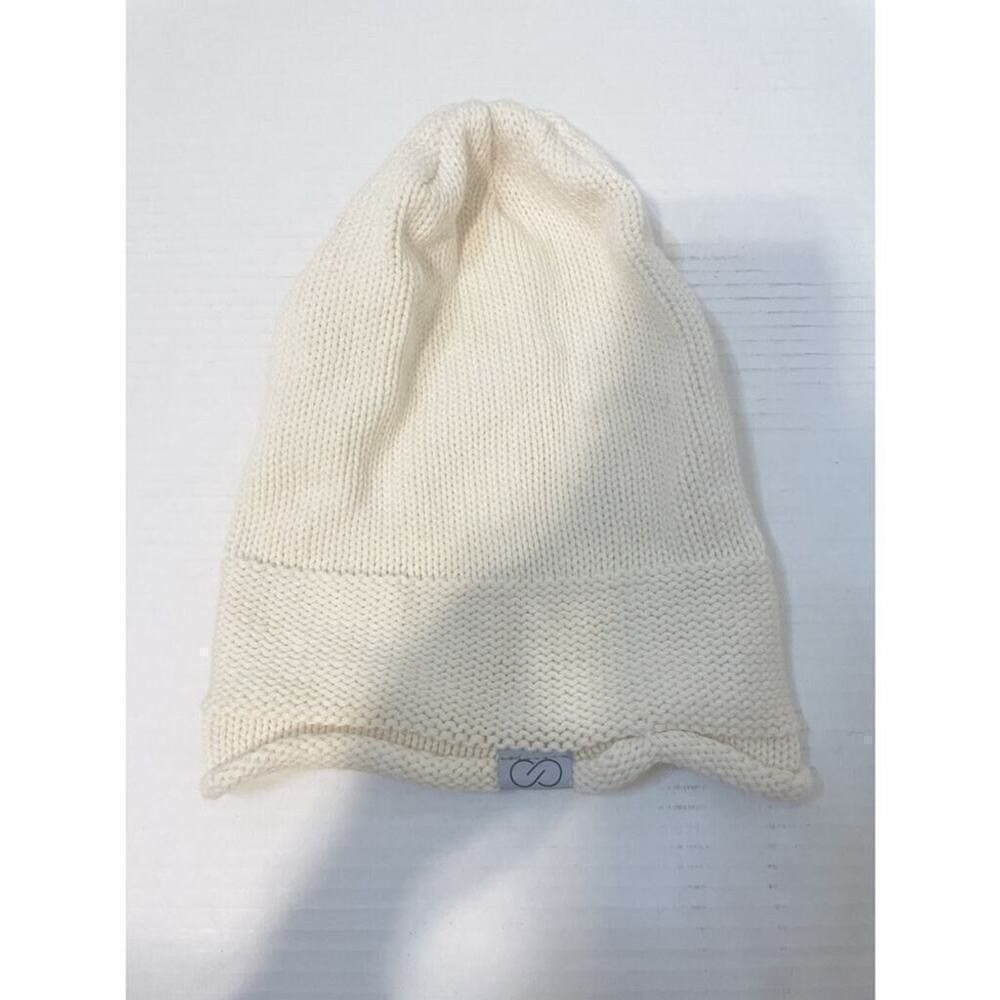 Cream Beanie - Picture 2 of 3